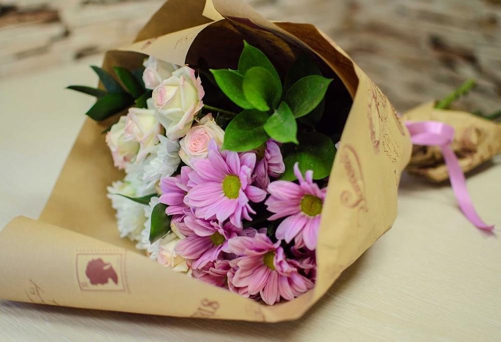 Букет цветов из: Розы и Хризантемы в Благовещенской