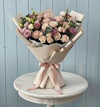 Букет цветов из:  Розы и Лизиантусы #REPLACE_PRED# Благовещенской