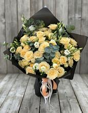 Букет цветов из:  Розы и Лизиантусы #REPLACE_PRED# Благовещенской