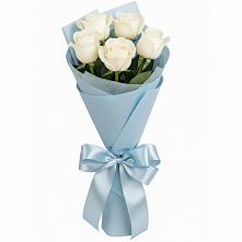 Букет 5 Белых роз Проуд в Благовещенской