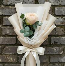 Букет цветов из:  Розы в Благовещенской
