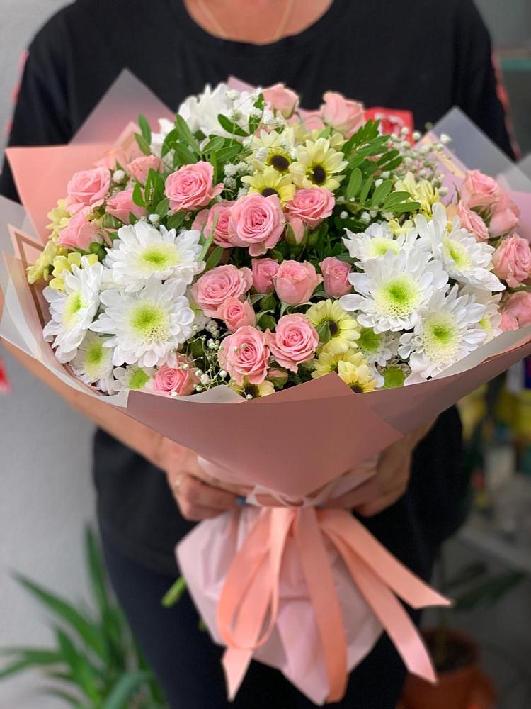 Букет цветов из: Розы и Хризантемы в Благовещенской