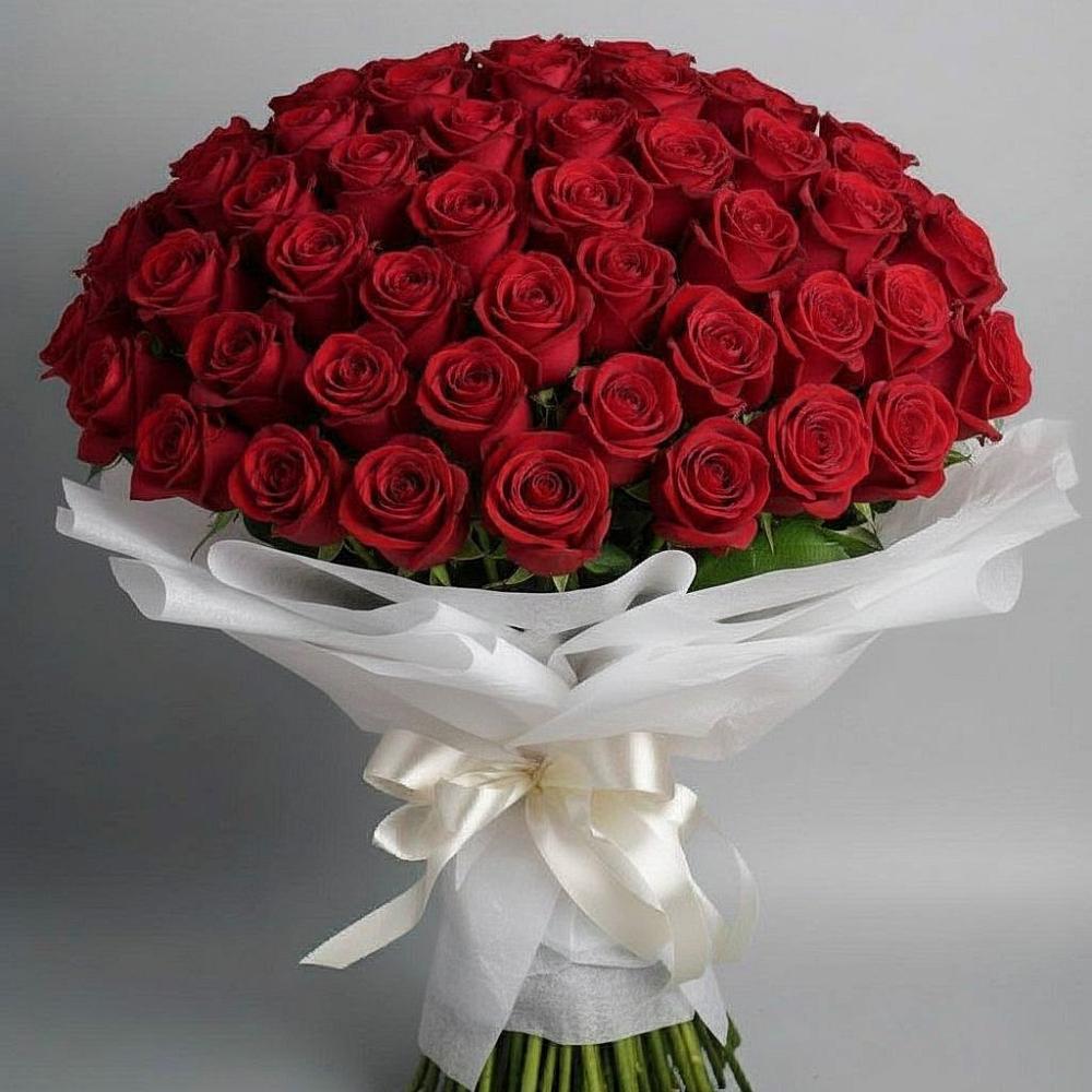 Букет 101 Красная роза Блэк Мэджик в Благовещенской