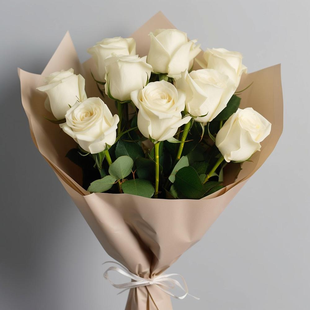 Букет 9 Белых роз Эдлесс Лав в Благовещенской