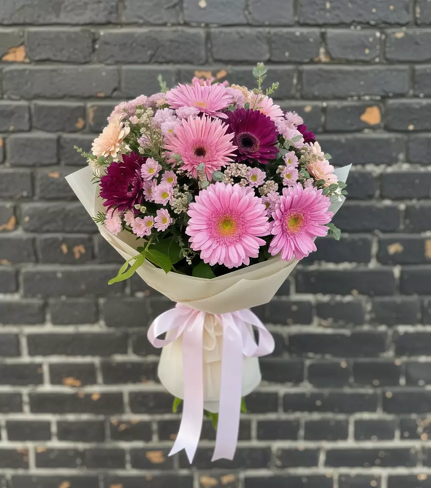Букет цветов из: Герберы и Хризантемы в Благовещенской