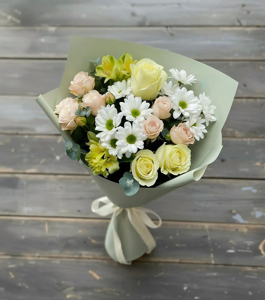 Букет цветов из: Альстромерии, Розы и Хризантемы в Благовещенской