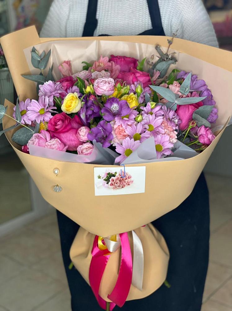 Букет цветов из: Хризантемы, Гвоздики и Альстромерии в Благовещенской