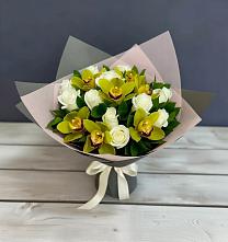 Букет цветов из:  Орхидеи и Розы в Благовещенской