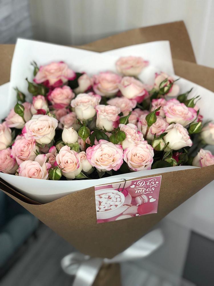 Букет цветов из: Розы в Благовещенской