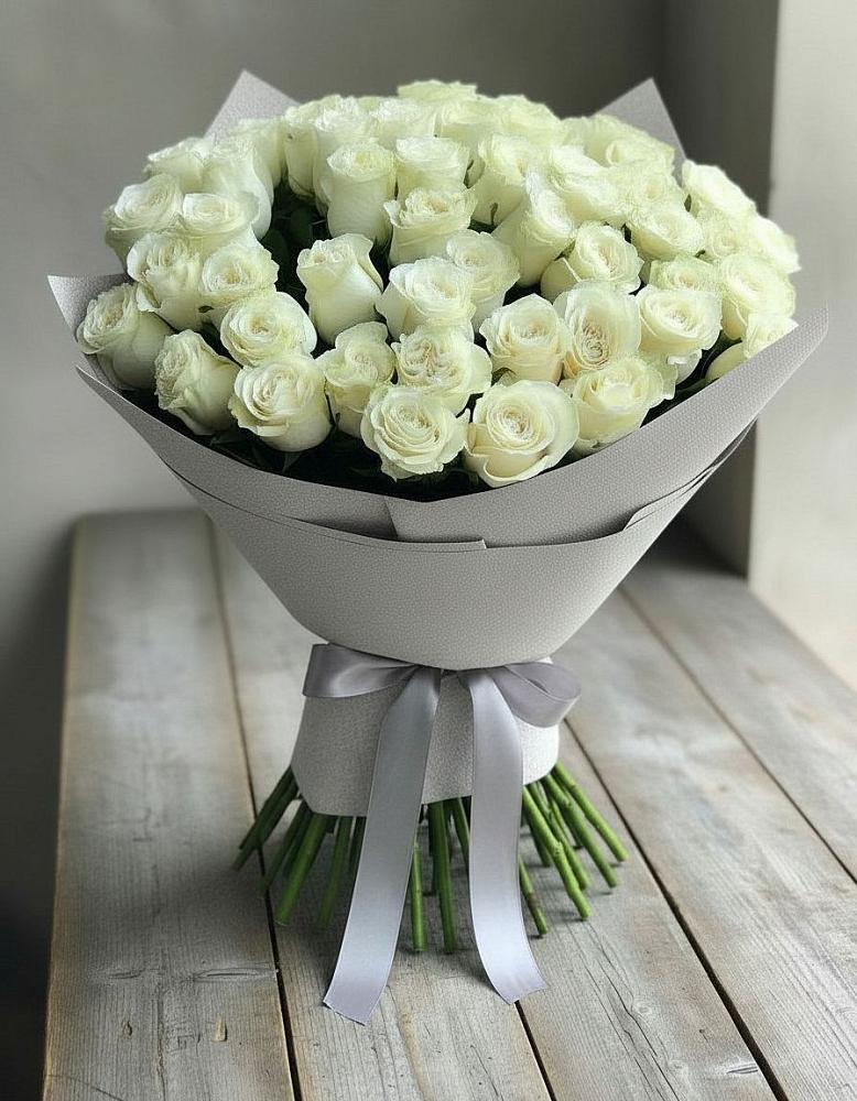 Букет 35 Белых роз в Благовещенской