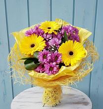 Букет цветов из:  Хризантемы и Герберы в Благовещенской