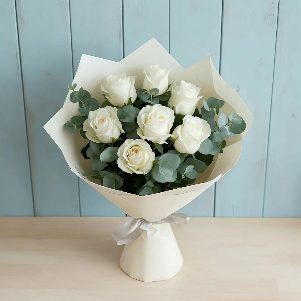 Букет Белые розы в Эвкалипте в Благовещенской