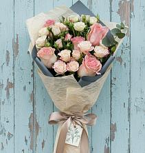Букет цветов из:  Розы в Благовещенской