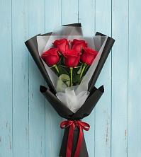 Букет цветов из:  Розы в Благовещенской
